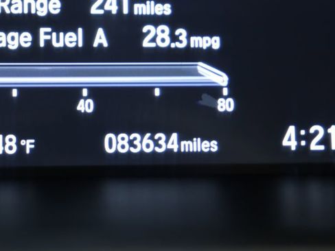 Used 2018 Honda CR-V Touring image 20