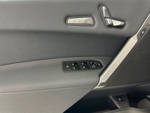 New 2026 BMW iX xDrive60 w/ M Sport Package image 13