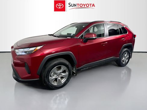 Used 2025 Toyota RAV4 XLE w/ Convenience Package FWD image 9