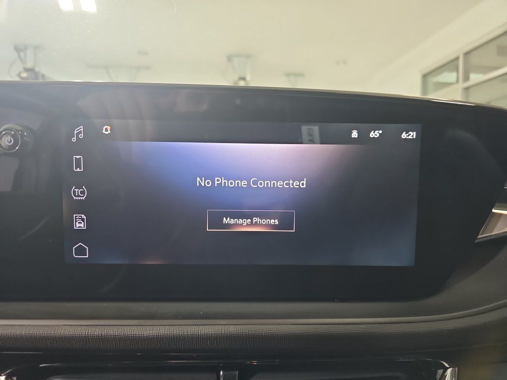 Used 2024 Buick Envista Sport Touring w/ Convenience I Package FWD image 29