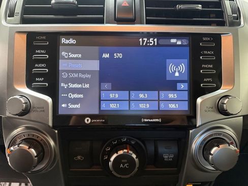 Used 2022 Toyota 4Runner SR5 AWD/4WD image 29