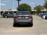 Used 2014 Ford Focus SE image 5