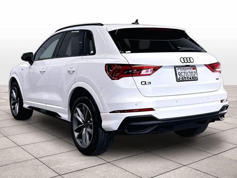 Used 2023 Audi Q3 2.0T Premium w/ Black Optic Sport Package AWD/4WD image 13