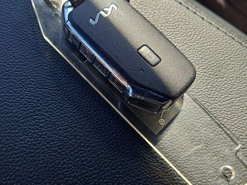 Certified 2023 Kia Sportage X-Line w/ X-Line Premium Package image 34