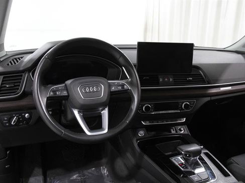 Used 2021 Audi Q5 Prestige image 6