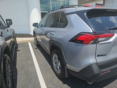 Certified 2025 Toyota RAV4 XLE w/ Convenience Package AWD/4WD image 14
