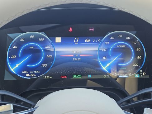 Certified 2023 Mercedes-Benz EQS 580 4MATIC Sedan image 17