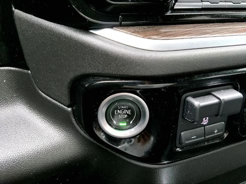 Used 2022 Chevrolet Silverado 1500 RST w/ All Star Edition Plus image 35