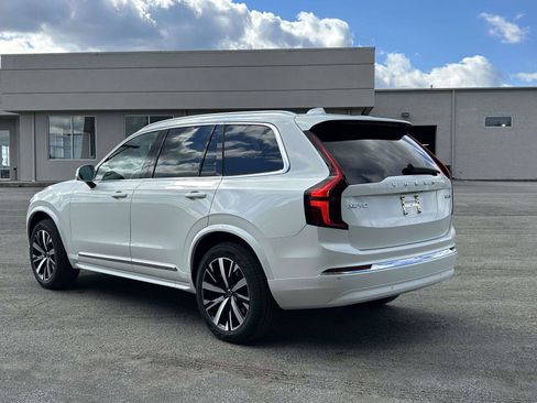 New 2026 Volvo XC90 B5 Core image 5