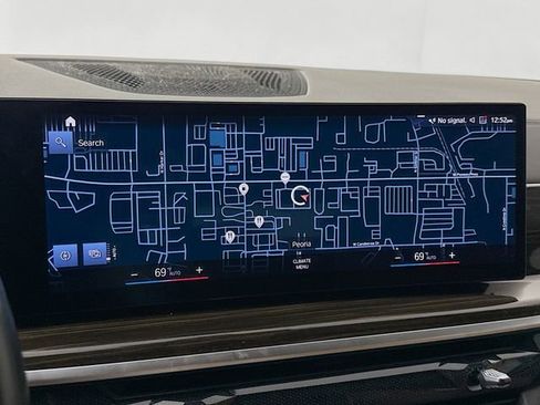 Used 2023 BMW X7 xDrive40i w/ M Sport Package image 13