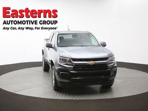 Used 2022 Chevrolet Colorado LT w/ Fleet Safety Package RWD image 44
