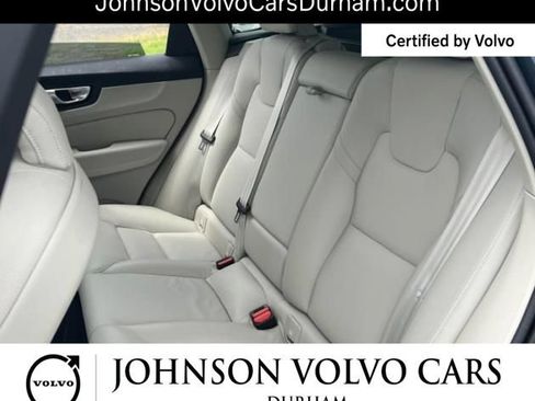 Used 2024 Volvo XC60 B5 Plus w/ Protection Package Premier AWD/4WD image 12