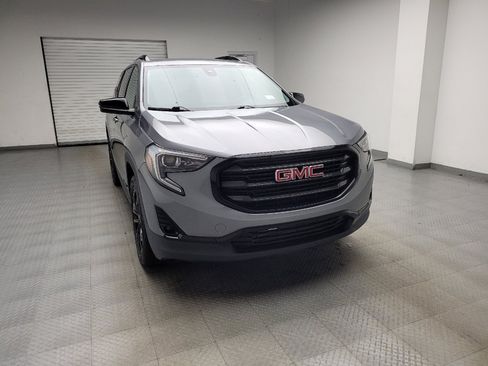 Used 2021 GMC Terrain SLT w/ Infotainment Package II AWD/4WD image 14