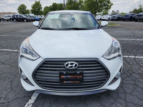 Used 2017 Hyundai Veloster Turbo FWD image 11
