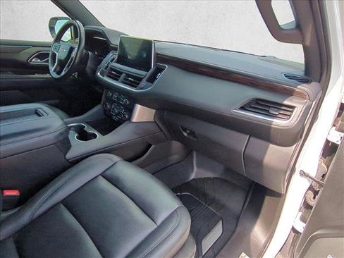 Used 2022 Chevrolet Tahoe LT w/ Luxury Package RWD image 25