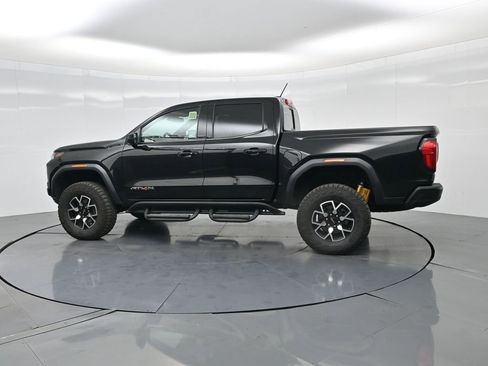 Used 2024 GMC Canyon AT4X image 10
