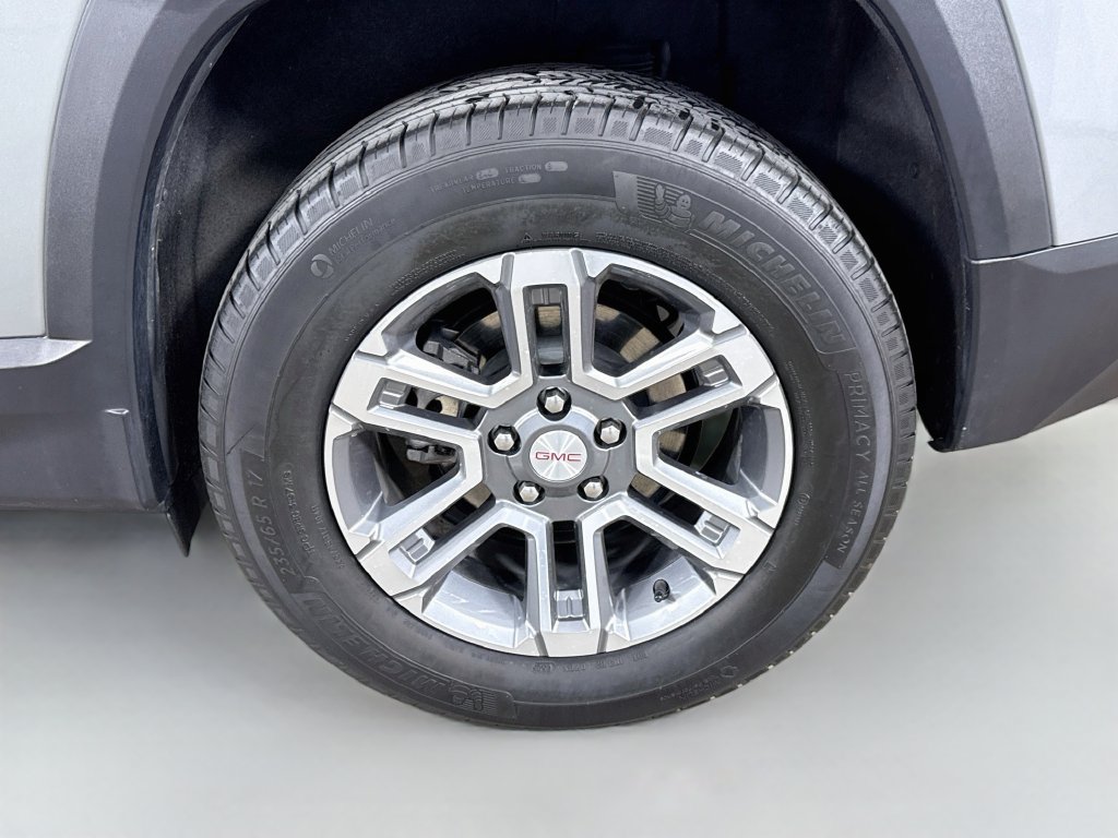 Used 2025 GMC Terrain Elevation FWD image 30