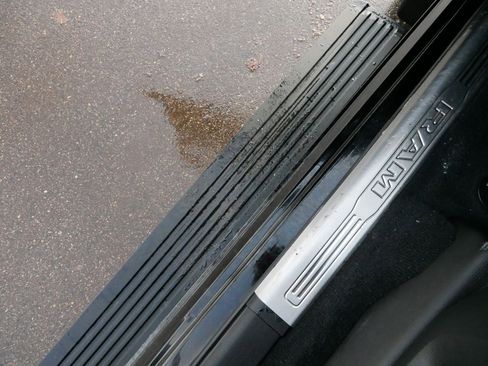 Used 2022 RAM 2500 Laramie image 28