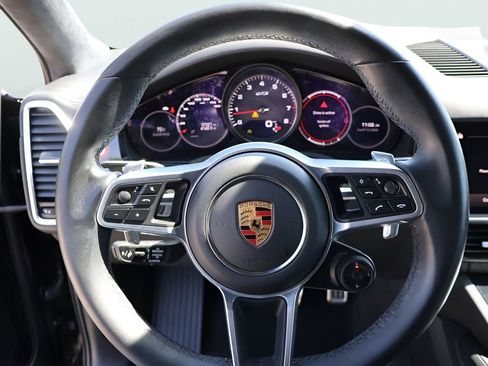 Certified 2023 Porsche Cayenne GTS AWD/4WD image 28