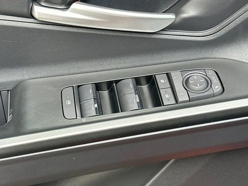 New 2026 Subaru Uncharted Premium FWD image 12