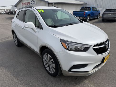 Used 2019 Buick Encore Preferred image 8