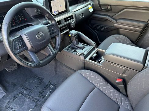 New 2026 Toyota Tacoma SR5 AWD/4WD image 10