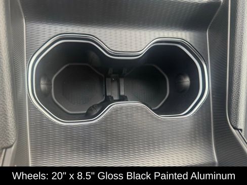 Certified 2025 Jeep Grand Cherokee Limited w/ Black Appearance Package image 18