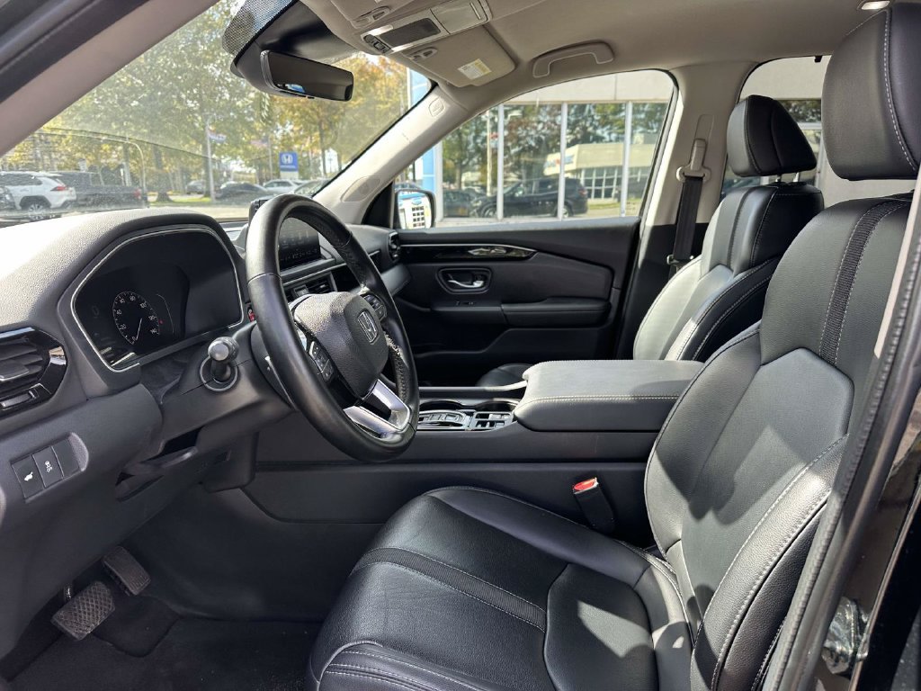 Certified 2024 Honda Pilot EX-L image 13