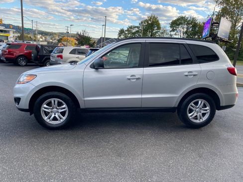 Used 2011 Hyundai Santa Fe GLS image 6