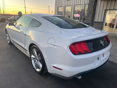Used 2018 Ford Mustang Premium w/ Equipment Group 201A image 9