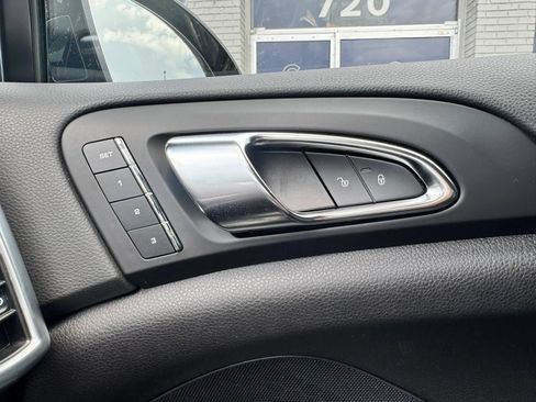 Used 2016 Porsche Cayenne S w/ Premium Plus Package AWD/4WD image 55