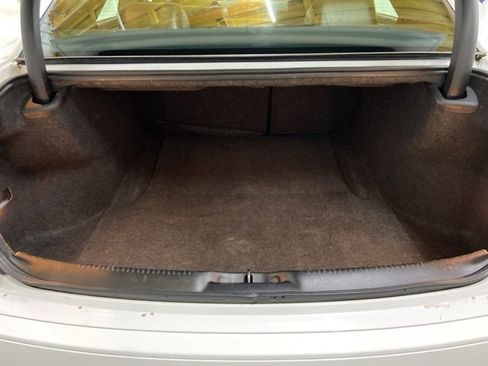 Used 2019 Chrysler 300 S image 11