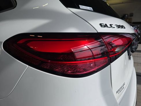 New 2026 Mercedes-Benz GLC 300 4MATIC image 35