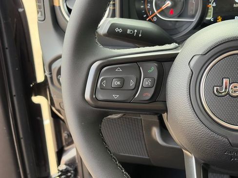 New 2026 Jeep Gladiator Sport image 27