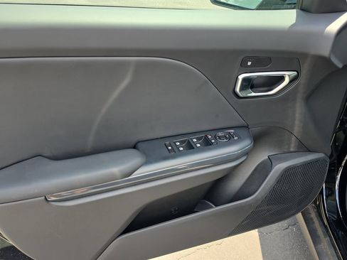 New 2026 Kia K4 EX FWD image 17
