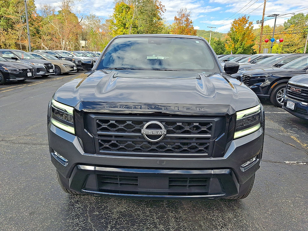 Certified 2023 Nissan Frontier SV w/ Midnight Edition Package AWD/4WD image 28