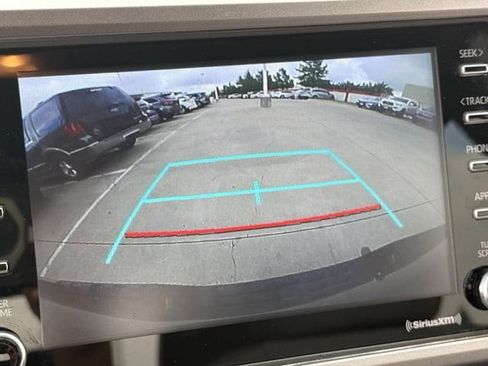 Used 2022 Toyota Tacoma SR5 RWD image 19