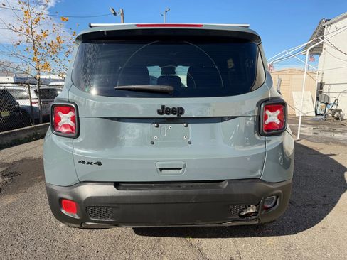 Used 2018 Jeep Renegade Altitude image 6