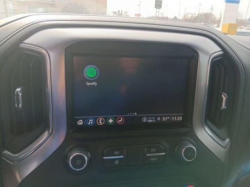 Used 2022 Chevrolet Silverado 1500 LT w/ Z71 Off-Road Package image 21