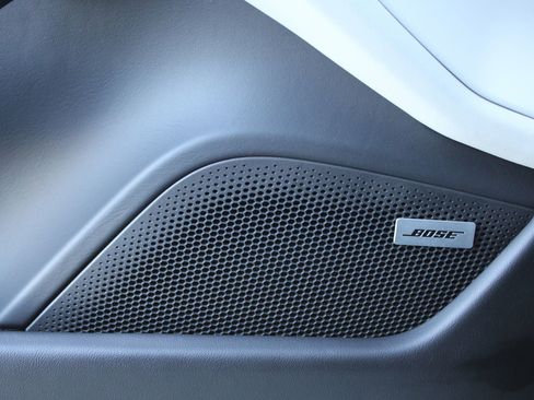 Used 2021 Porsche Taycan 4S image 14