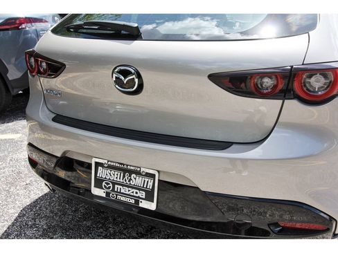 New 2026 MAZDA MAZDA3 2.5 S Hatchback w/ Premium Pkg FWD image 5
