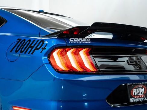 Used 2019 Ford Mustang GT RWD image 11