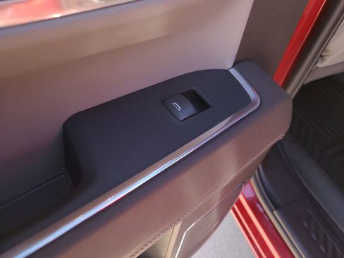 Used 2022 Chevrolet Silverado 1500 LTZ w/ LTZ Premium Package image 14