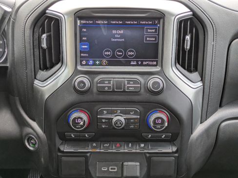 Used 2021 Chevrolet Silverado 1500 LT RWD image 16