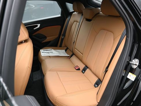 Used 2025 Audi A5 2.0T Premium w/ Convenience Package image 8