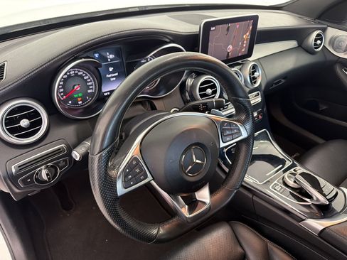 Used 2015 Mercedes-Benz C 300 4MATIC Sedan image 4