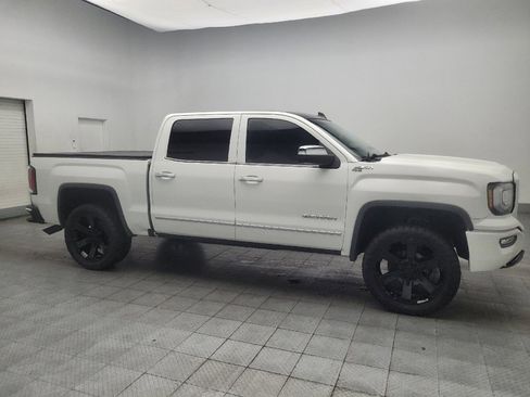 Used 2017 GMC Sierra 1500 SLT w/ SLT Premium Package AWD/4WD image 11