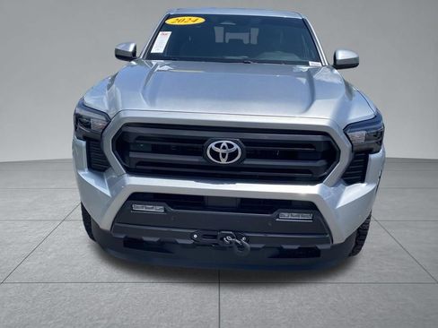 Used 2024 Toyota Tacoma SR5 w/ SR5 Upgrade Package AWD/4WD image 20