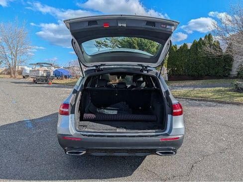 Used 2023 Mercedes-Benz E 450 4MATIC All-Terrain Wagon w/ Premium Package image 7