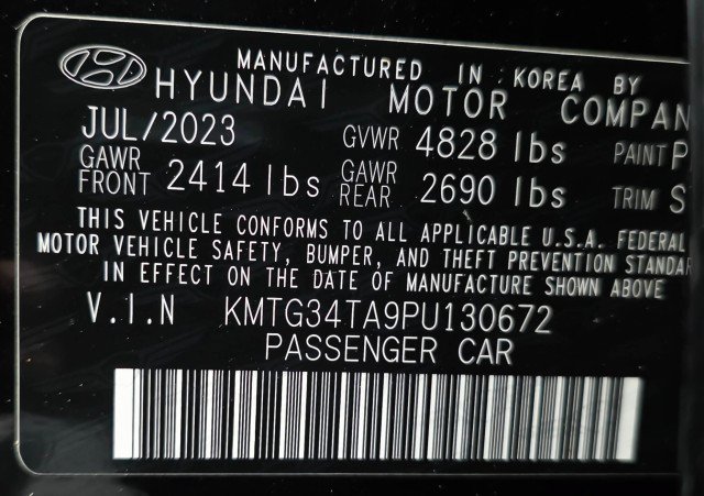 Used 2023 Genesis G70 2.0T w/ Sport Prestige Package AWD/4WD image 46